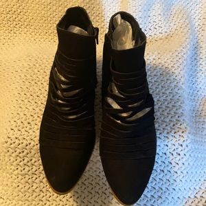 Luckybrand Black Ankle Boot-Leather-Low Heel-Women’s Size 10